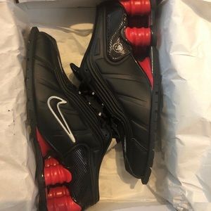 Nike x Martine Rose SHOX MR4